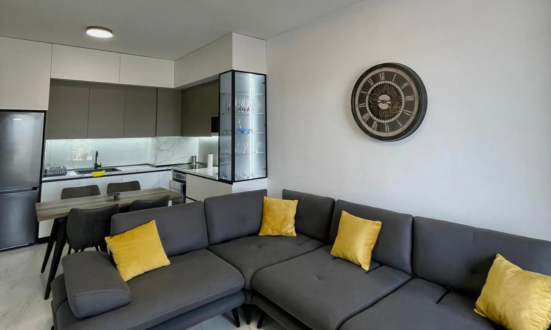 Tirana Hideaways , Breathtaking View Apartment 0*,